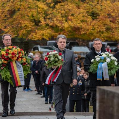 100jahre Kriegsende Gedenken Auf Dem Italienischen Soldatenfriedhof